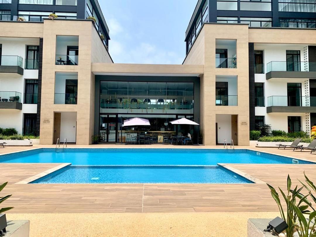 One Bedroom Apartment At A Embassy Gardens Cantonments Accra Esterno foto