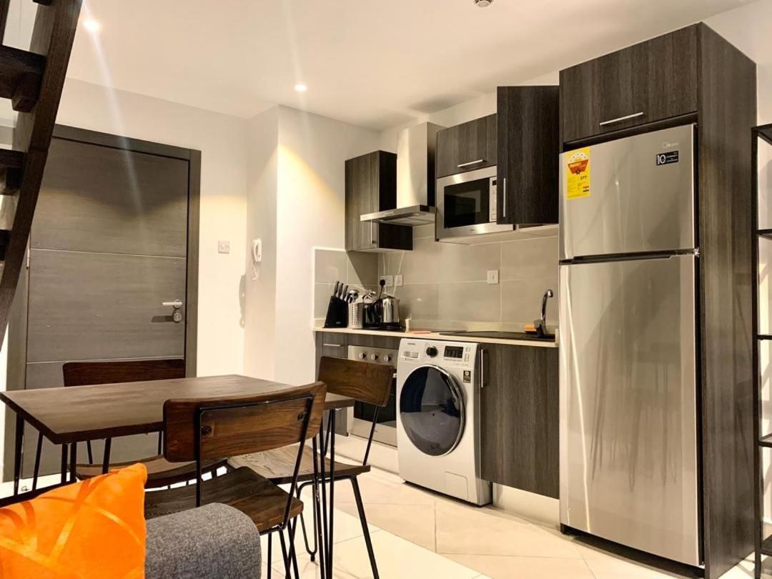 One Bedroom Apartment At A Embassy Gardens Cantonments Accra Esterno foto