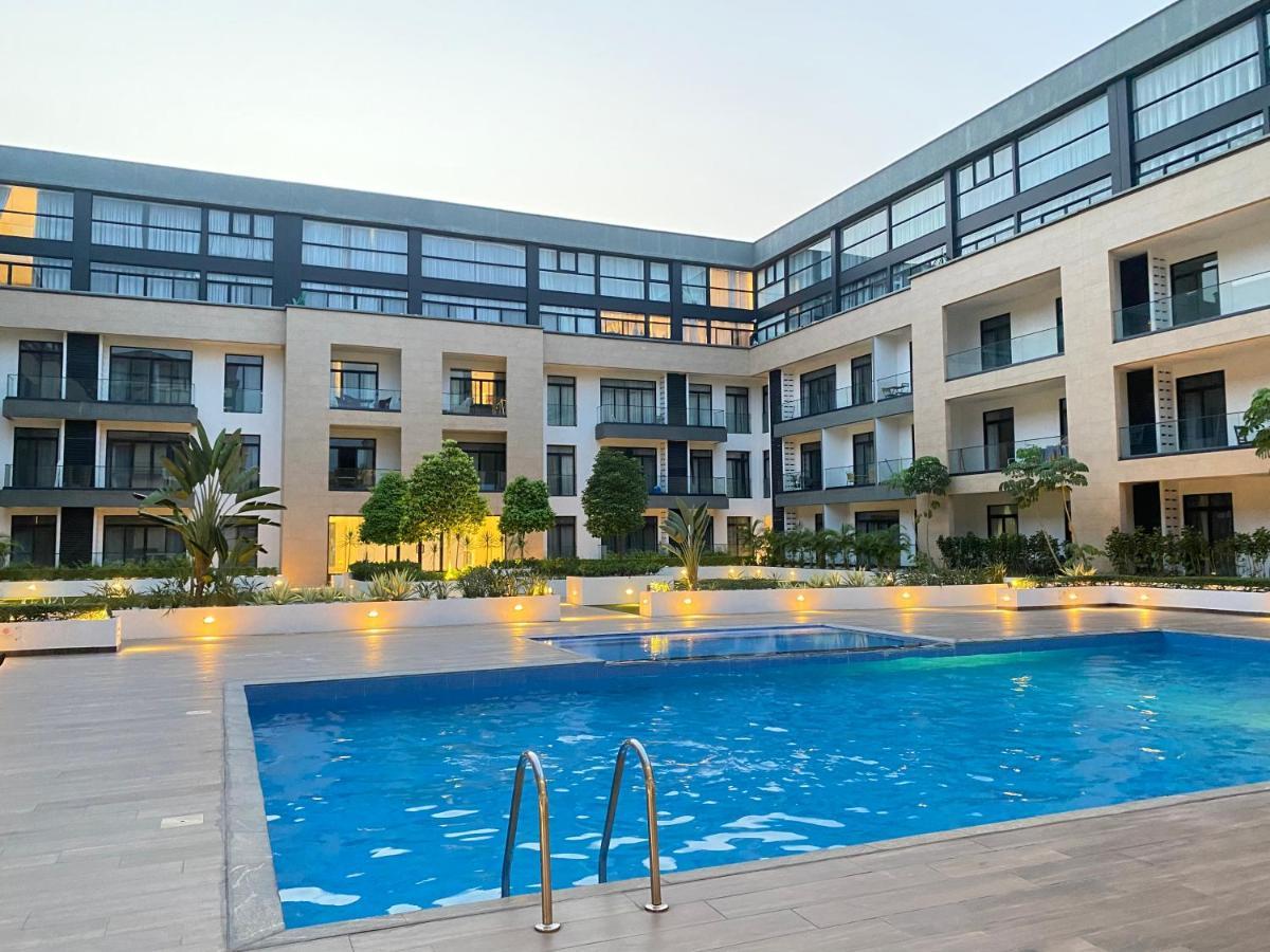 One Bedroom Apartment At A Embassy Gardens Cantonments Accra Esterno foto