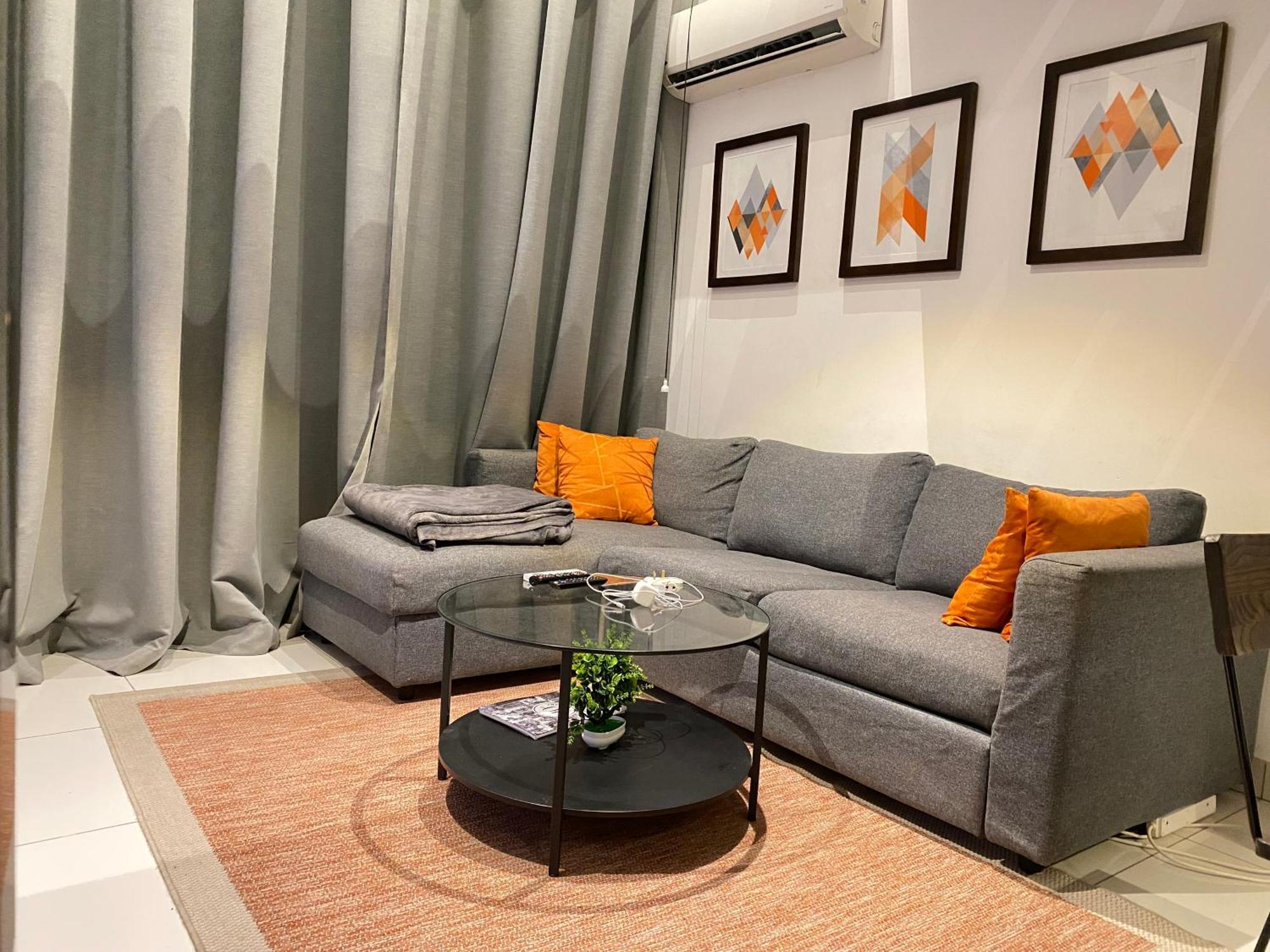 One Bedroom Apartment At A Embassy Gardens Cantonments Accra Esterno foto